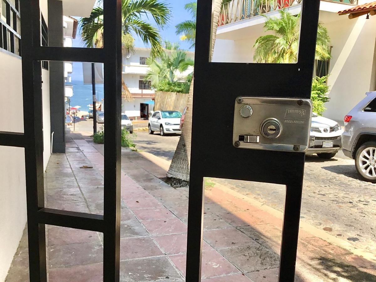 פוארטו ואלארטה Pilitas Apartments Vallarta מראה חיצוני תמונה