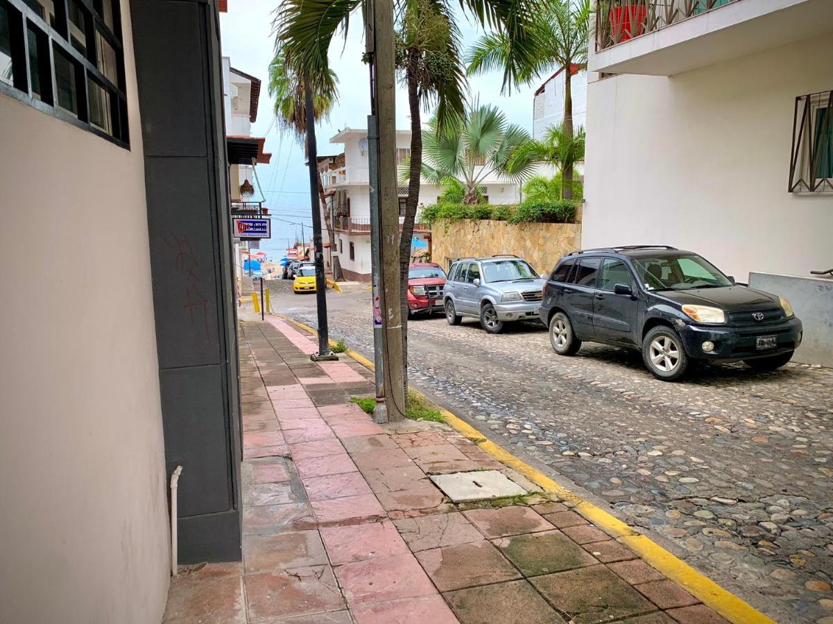 פוארטו ואלארטה Pilitas Apartments Vallarta מראה חיצוני תמונה