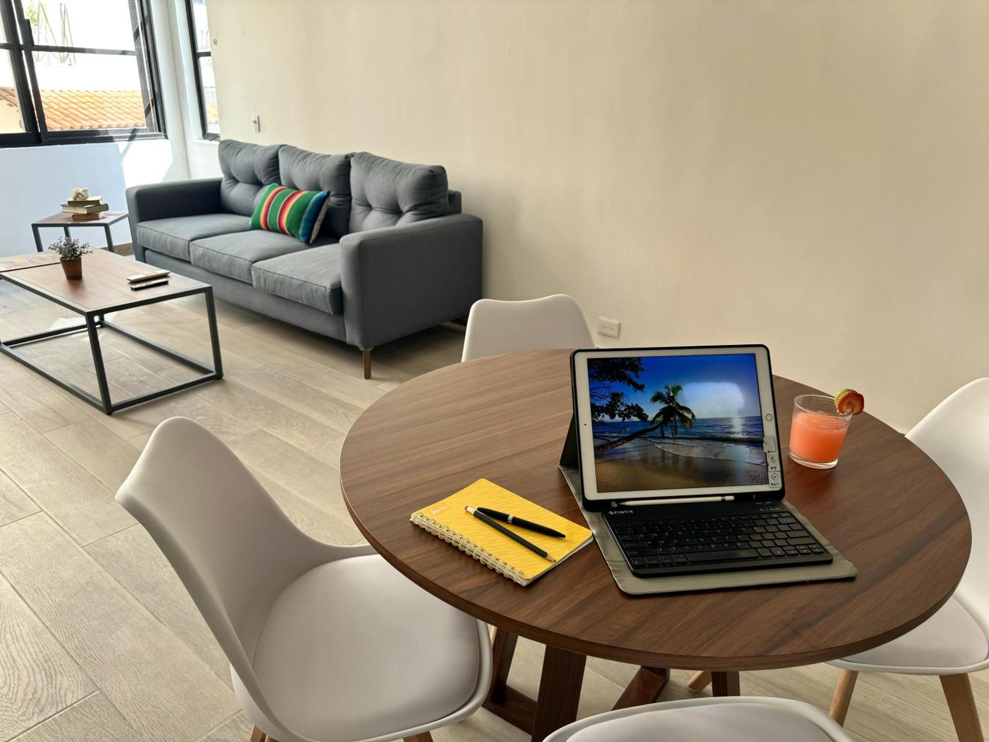 פוארטו ואלארטה Pilitas Apartments Vallarta מראה חיצוני תמונה